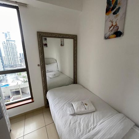 Hotel Four Stars Dubai Marina Jbr Extérieur photo