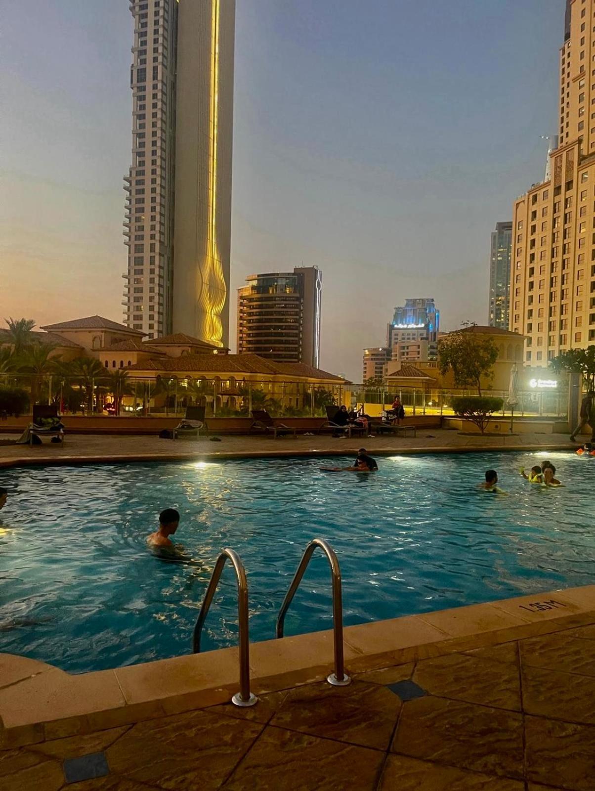 Hotel Four Stars Dubai Marina Jbr Extérieur photo