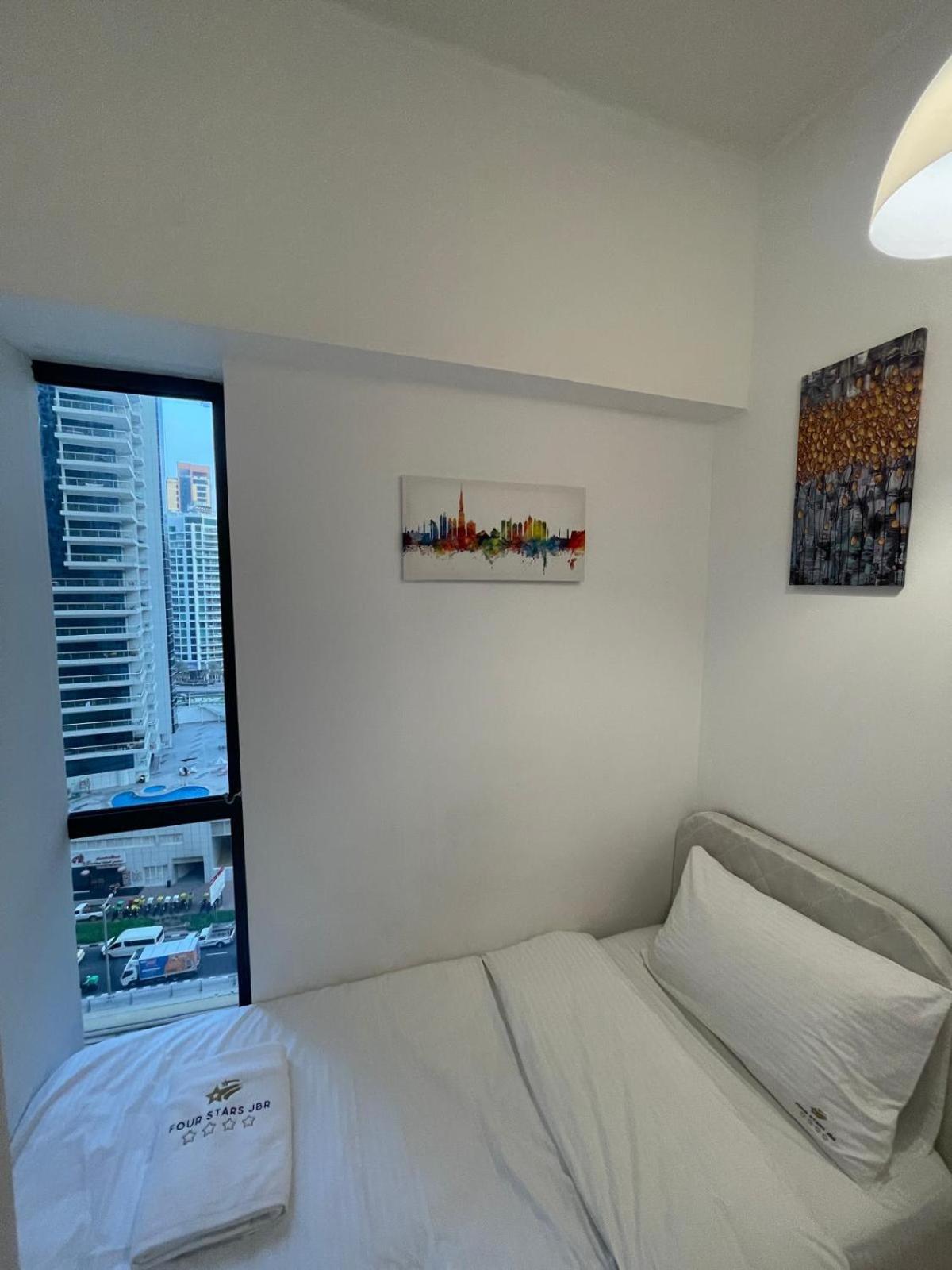 Hotel Four Stars Dubai Marina Jbr Extérieur photo