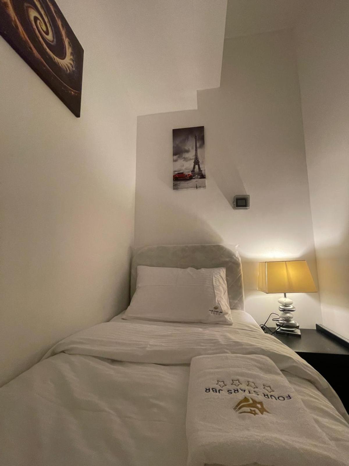 Hotel Four Stars Dubai Marina Jbr Extérieur photo