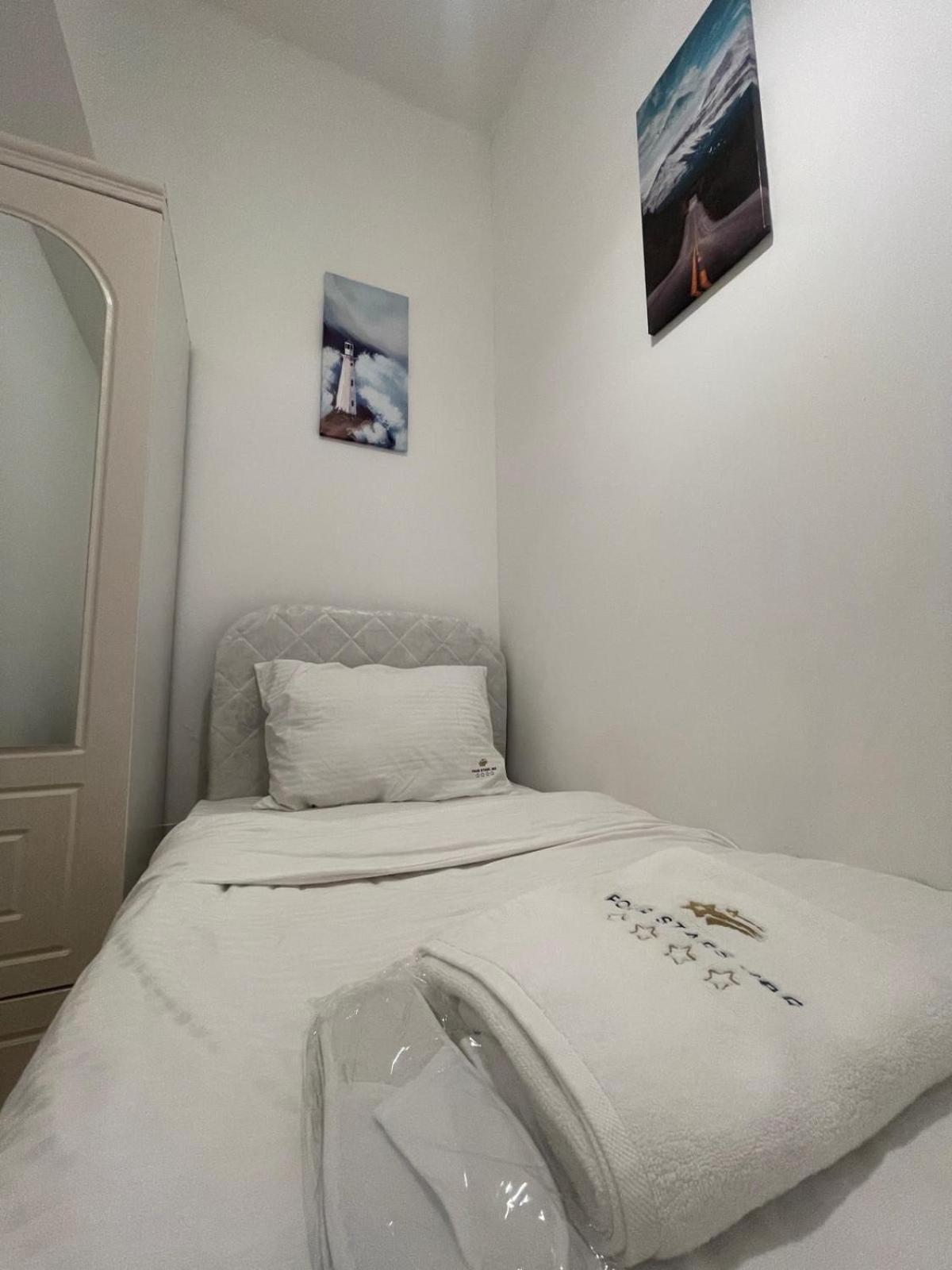 Hotel Four Stars Dubai Marina Jbr Extérieur photo