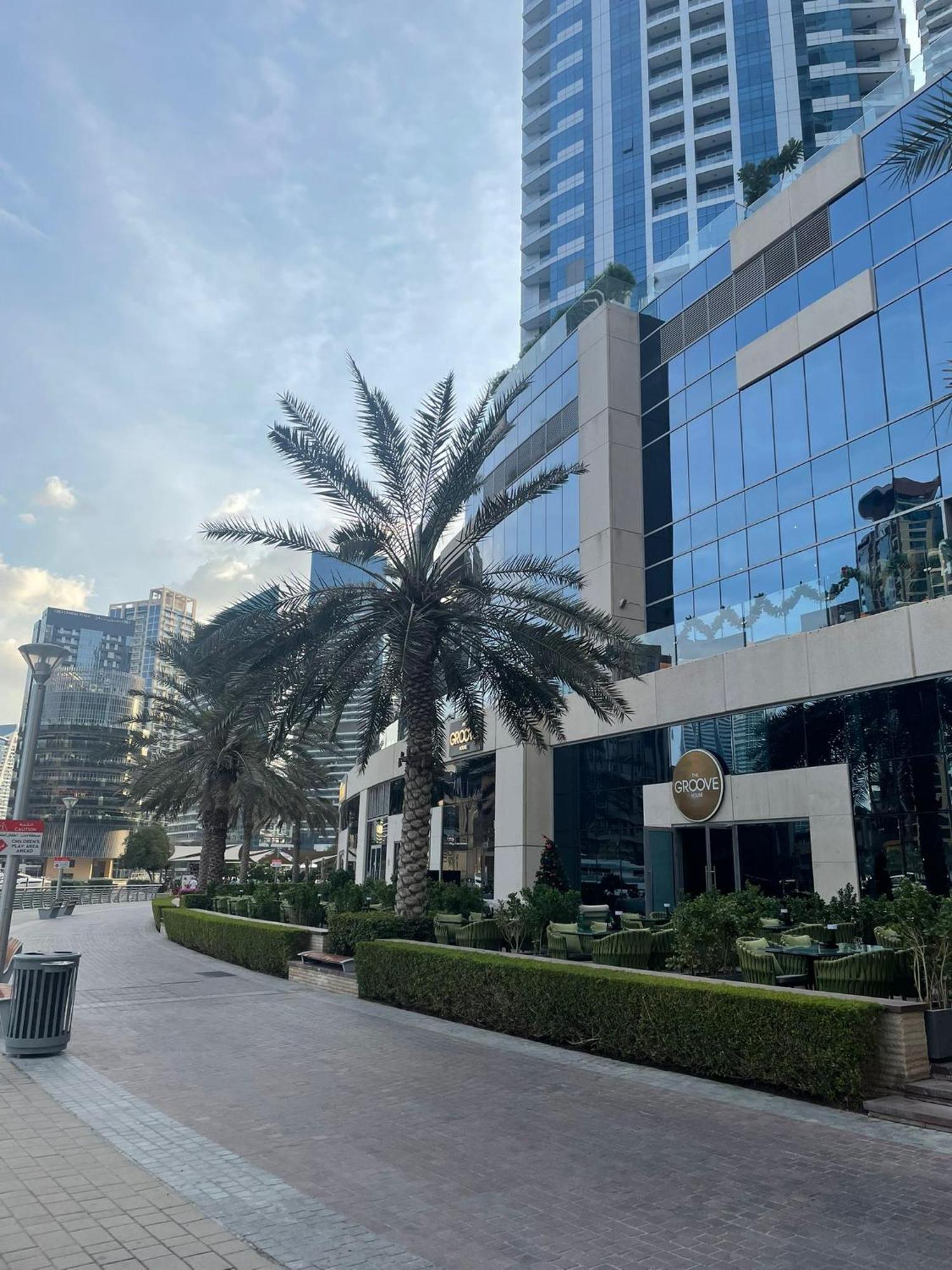 Hotel Four Stars Dubai Marina Jbr Extérieur photo