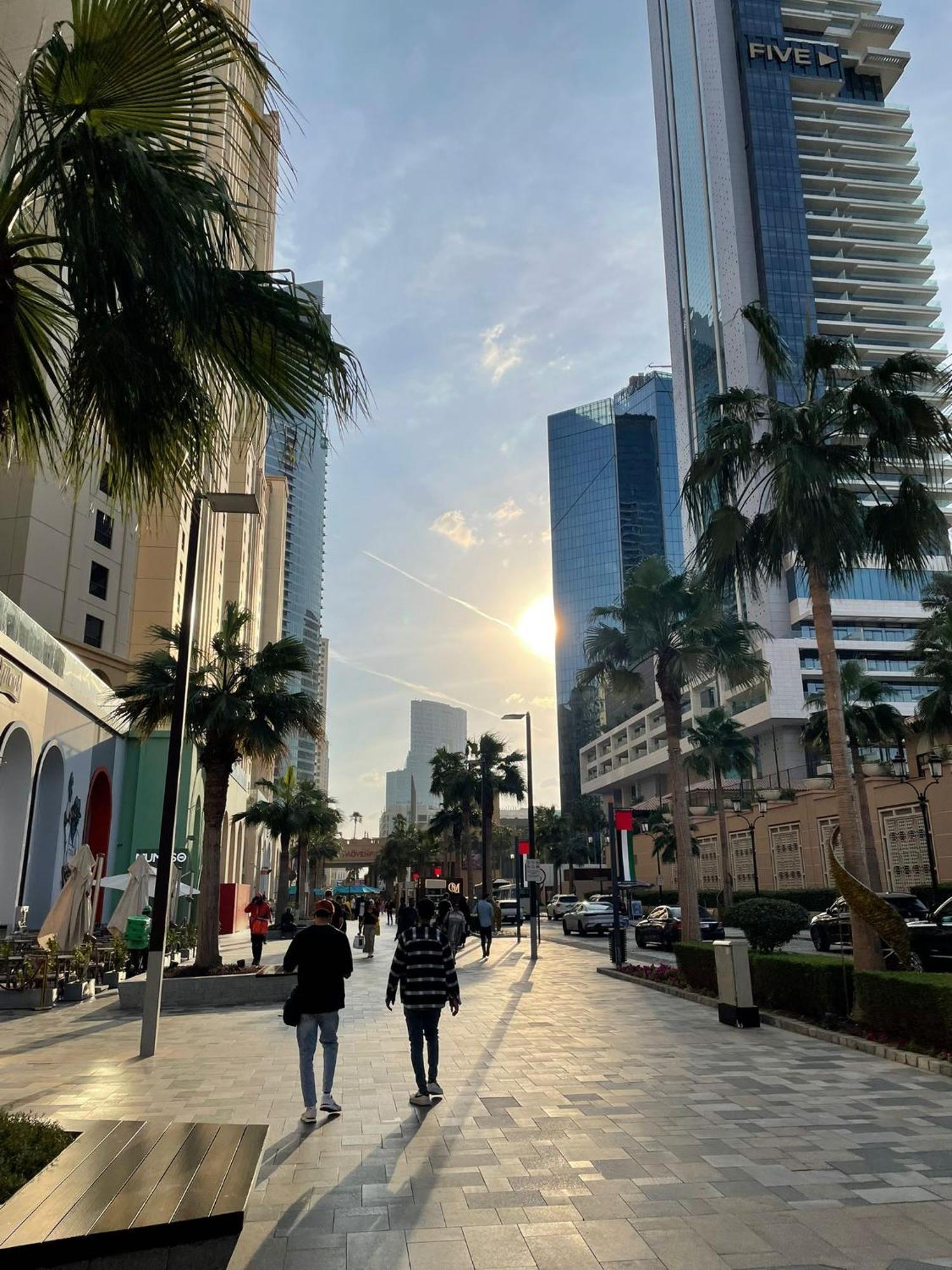 Hotel Four Stars Dubai Marina Jbr Extérieur photo