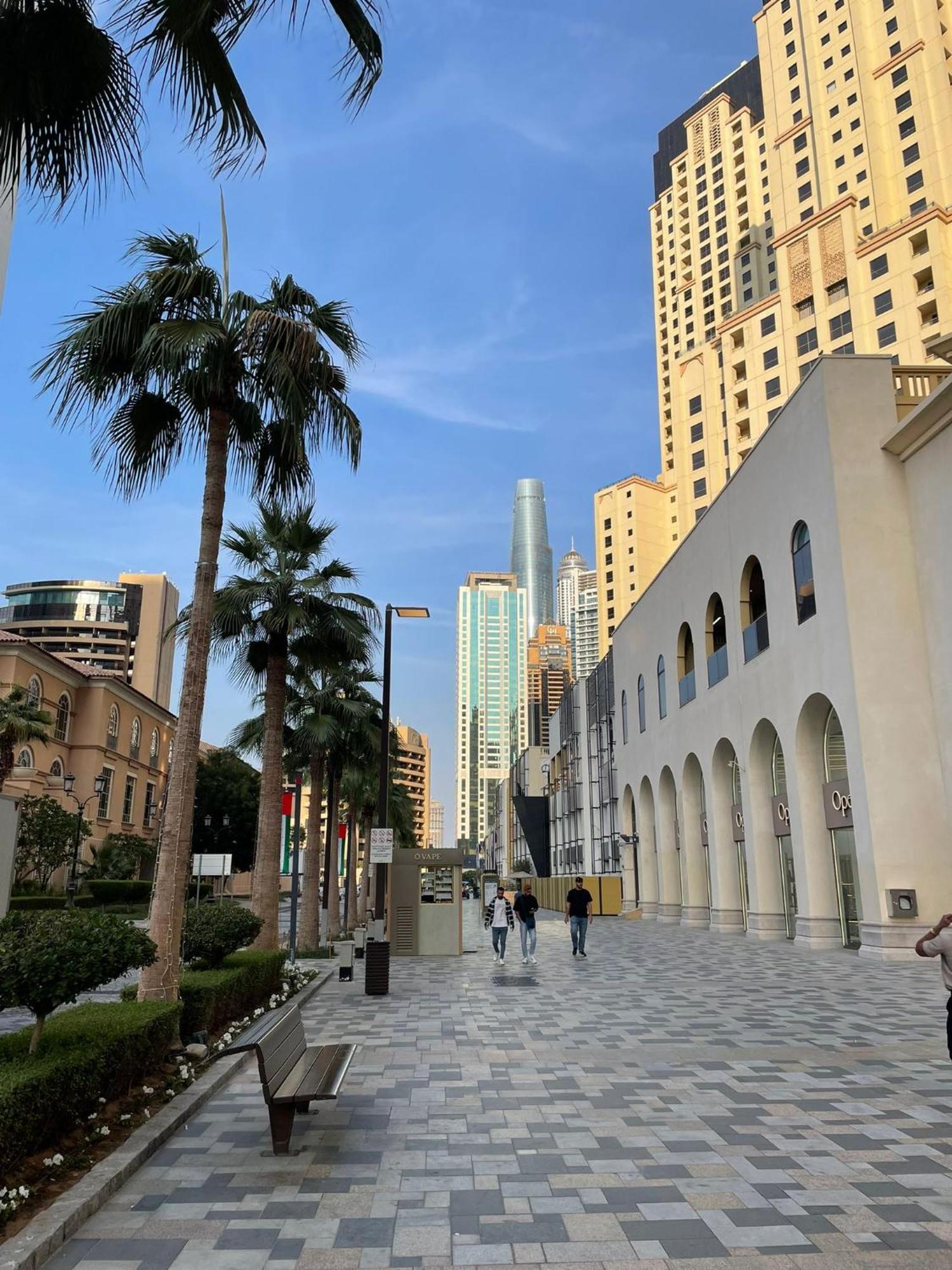 Hotel Four Stars Dubai Marina Jbr Extérieur photo